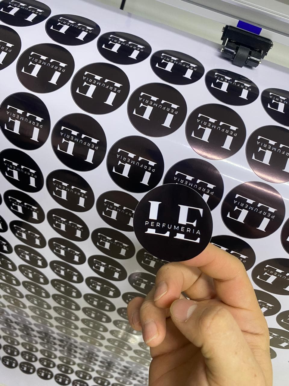 STIKERS