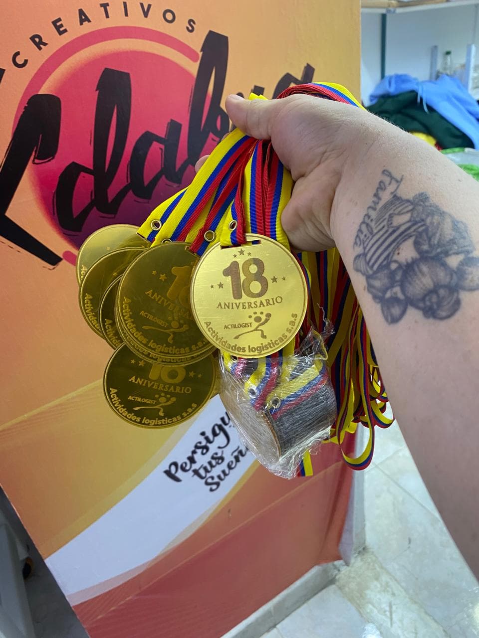 Medalla en acriloco grabado laser